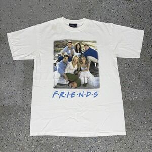 Vintage 2004 Warner Bros NBC Friends Tv Show Cast Crew Tee Shirt Size Med Rare